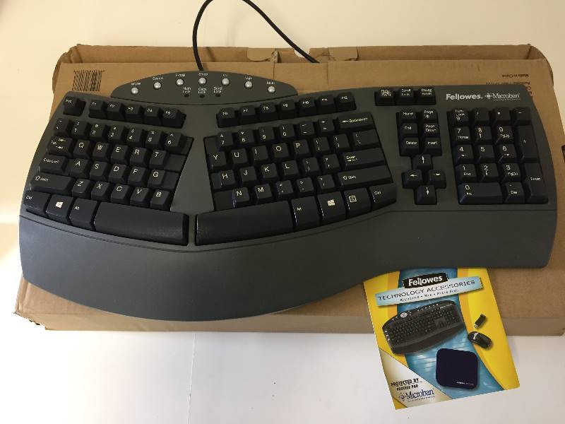 Fellowes Microban Split Design