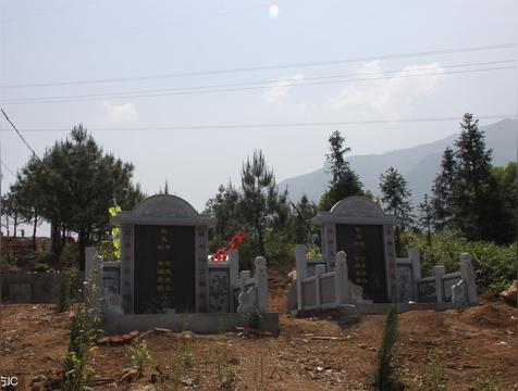 怎样看坟地风水好坏