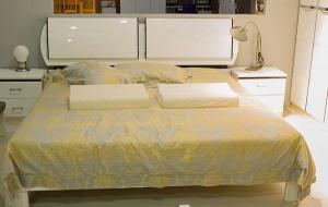 睡觉头朝哪个方向是大忌