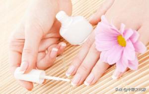 女人指头短好吗(女人指头短代表什么