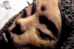 月球发现活嫦娥女尸是真的吗