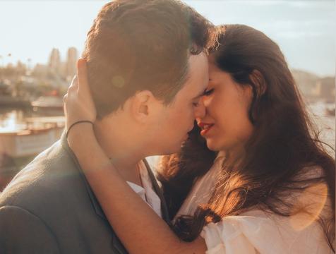 两个人缘分很深的七个征兆