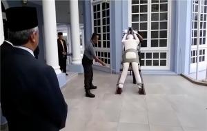 鞭刑到底有多疼(鞭刑是哪个国家)