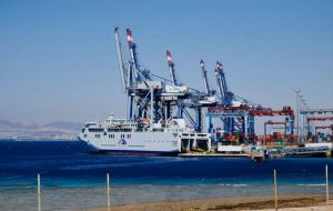 鹿特丹港是哪个国家的（有何特点）