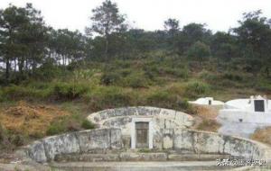 龙胆亮银枪出土(赵云墓出现在四川)