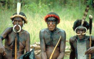 象人族是真的假的(吃什么长成这样的)