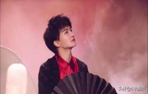 周深是男的还是女的（周深为什么是女声）