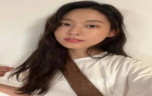 金雪炫素颜自拍(没有美颜的自然之美)