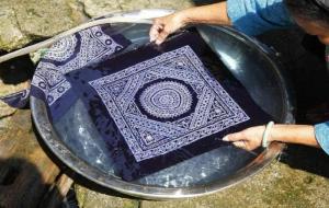 蜡染是哪个民族的特色(贵州苗族蜡染技艺)