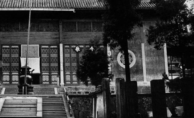 杭州灵隐寺真的很“邪”?游客遇到灵异事件汇总