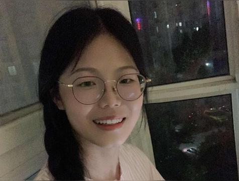 老一辈的人说眼睛越小越深情