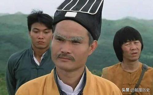 眉毛一根长,能抵万担粮的意思