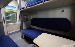 卧代二等座是什么意思呀