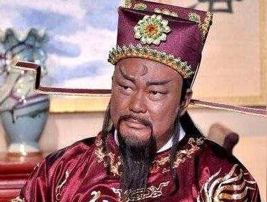 包拯是什么官职(包公几品官员)