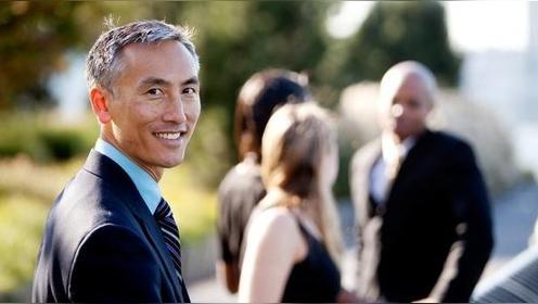 中年失业怎么办(失业该何去何从)