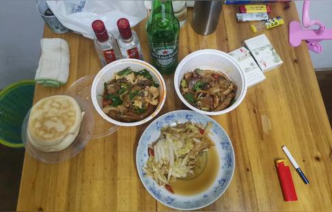 出苦力的人爱喝酒？