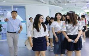 大学生一般处于青年后期阶段对吗