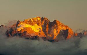 玉龙雪山什么季节去比较合适