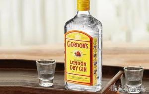 金酒是什么酿造的