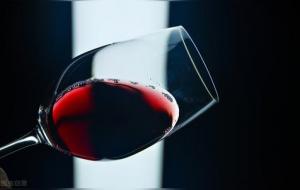 红酒和葡萄酒的区别