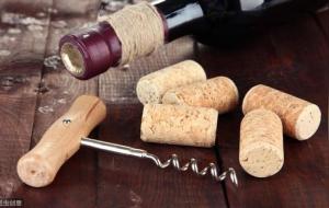 软木塞是什么木头做的