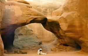 正常人会想自残吗(自残是什么心理)