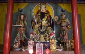 财神爷是哪位神仙？赵公明？比干？关公？