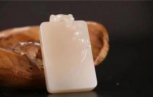 藕粉和田玉属于什么档次