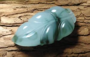 天山冰翠是什么材质