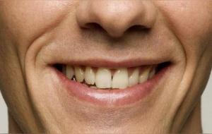 爱撒谎话的人面相特征