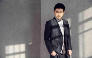 男人心宽财运广