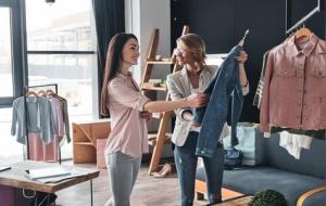 穿衣穿出好运来(穿衣好运指南)