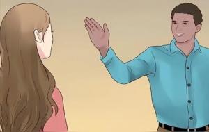 与年轻女孩打招呼说话技巧