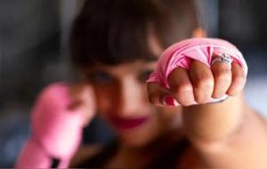 水瓶座是如何毁掉爱情的