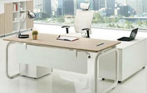 办公桌的正确摆放方法